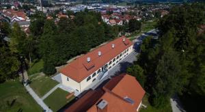 Dvorec Trebnik Razpršeni hotel Konjice (002)